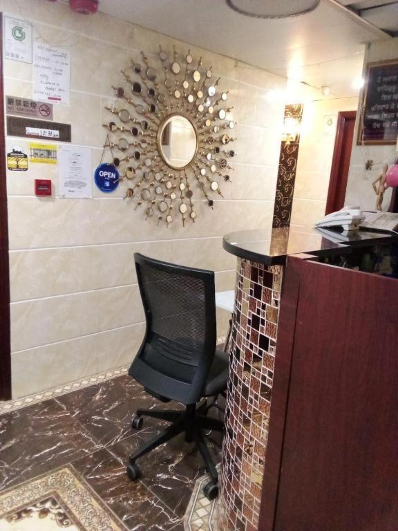 Ranjeet Guest House Hong Kong Exterior photo