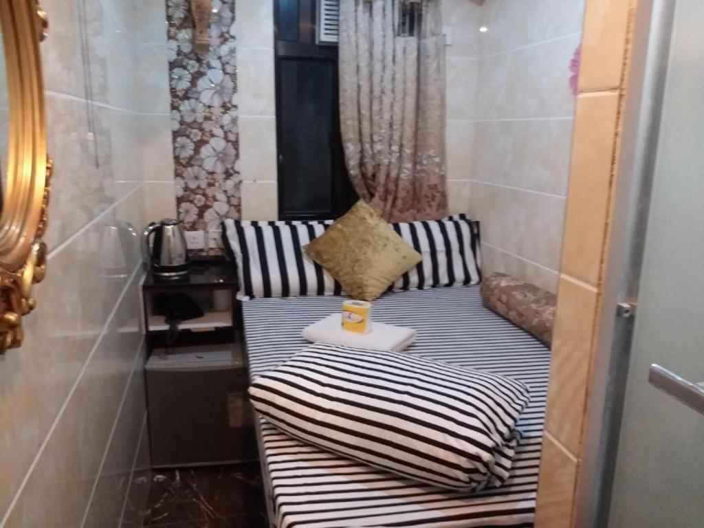Ranjeet Guest House Hong Kong Exterior photo