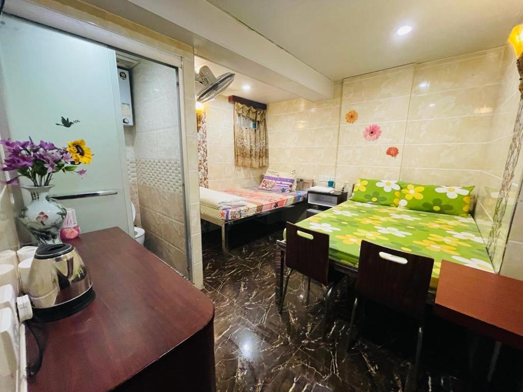 Ranjeet Guest House Hong Kong Exterior photo